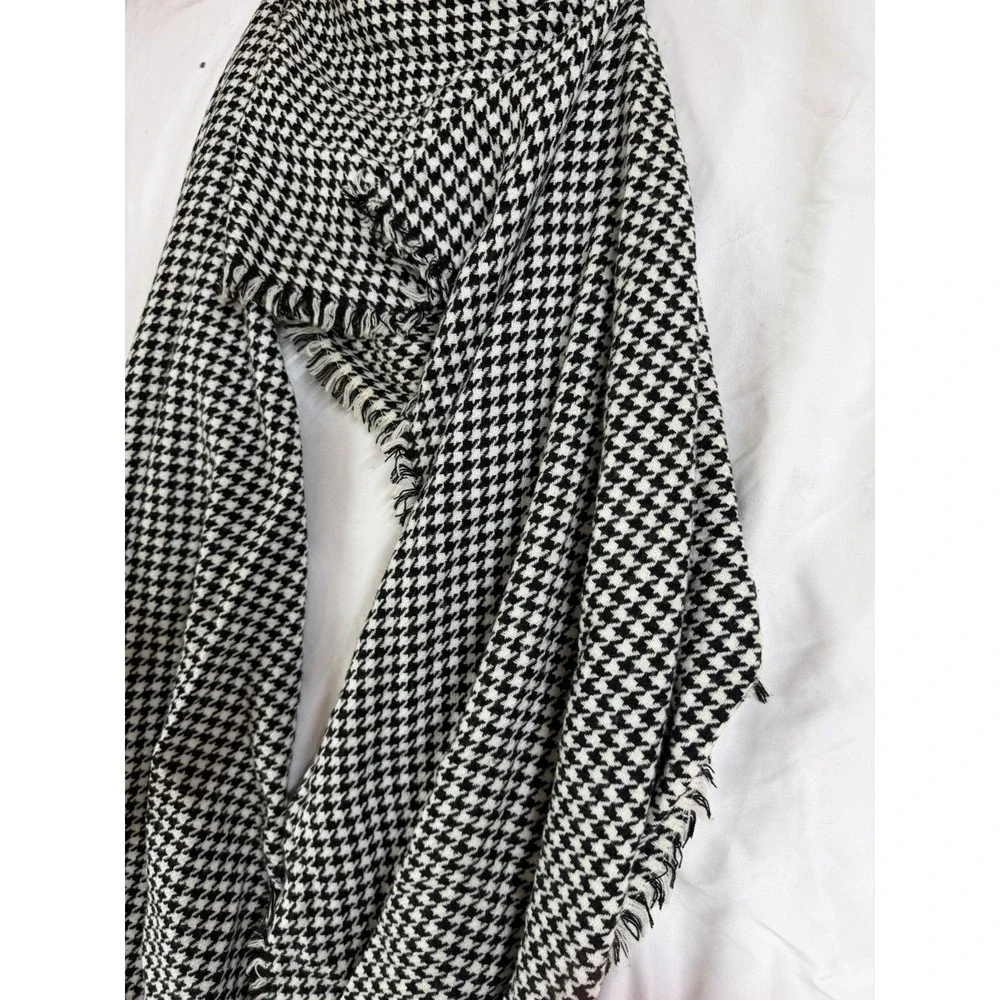 Unbranded Scarf Women Black And White Chevron Print One Size